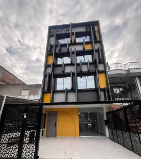 Gama Alta Aparta Suites